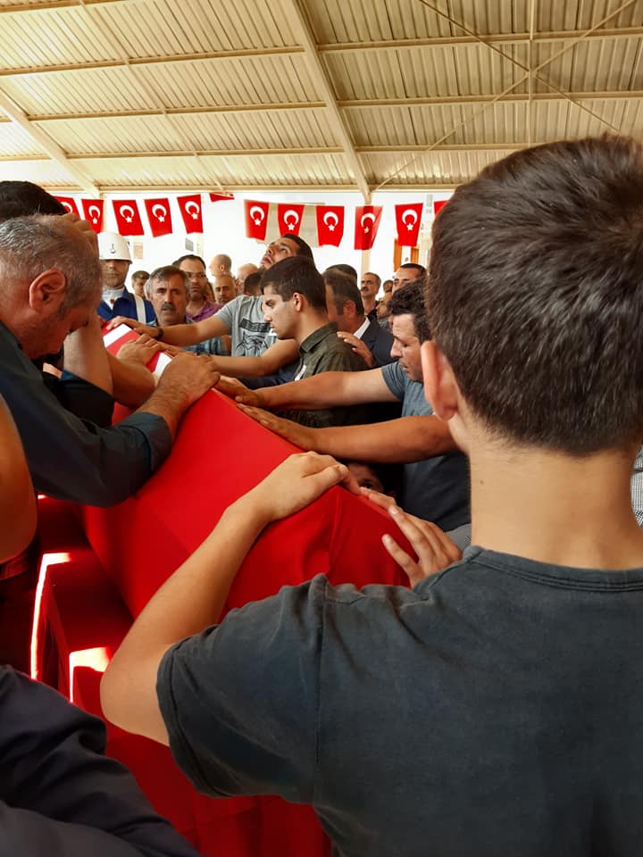 ŞEHİT BÜNYAMİN DİNÇ CENAZE TÖRENİ