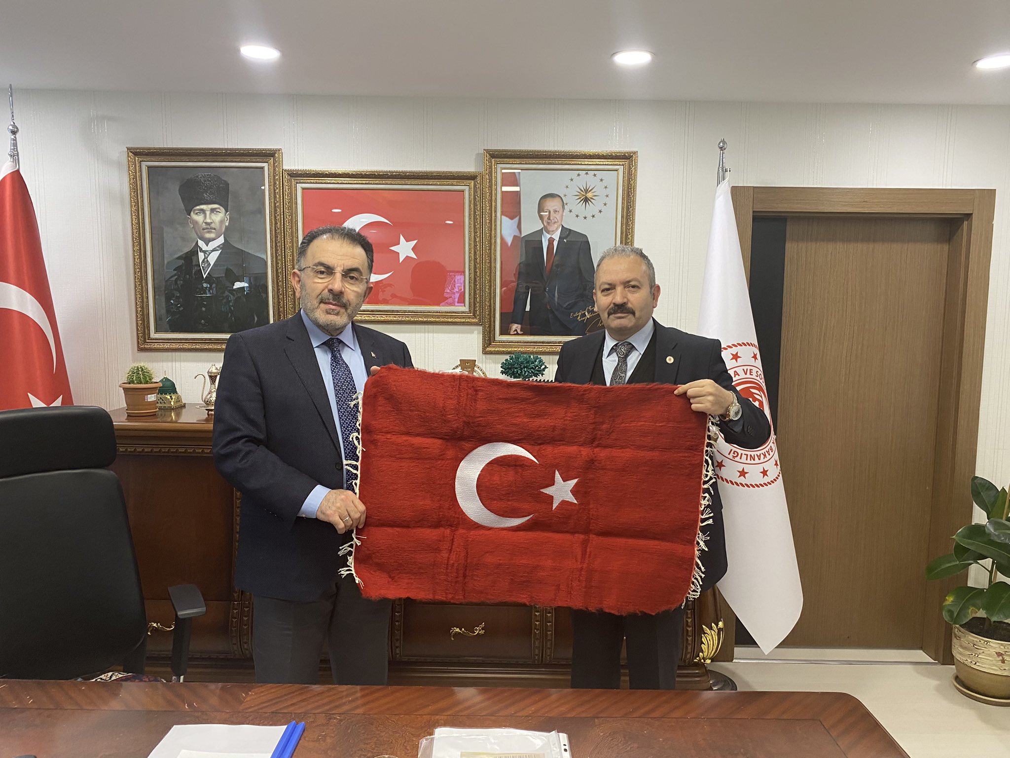 ÇALIŞMA VE SOSYAL GÜVENLİK BAKAN YARDIMCISI ERTUĞRUL SOYSALI ZİYARET
