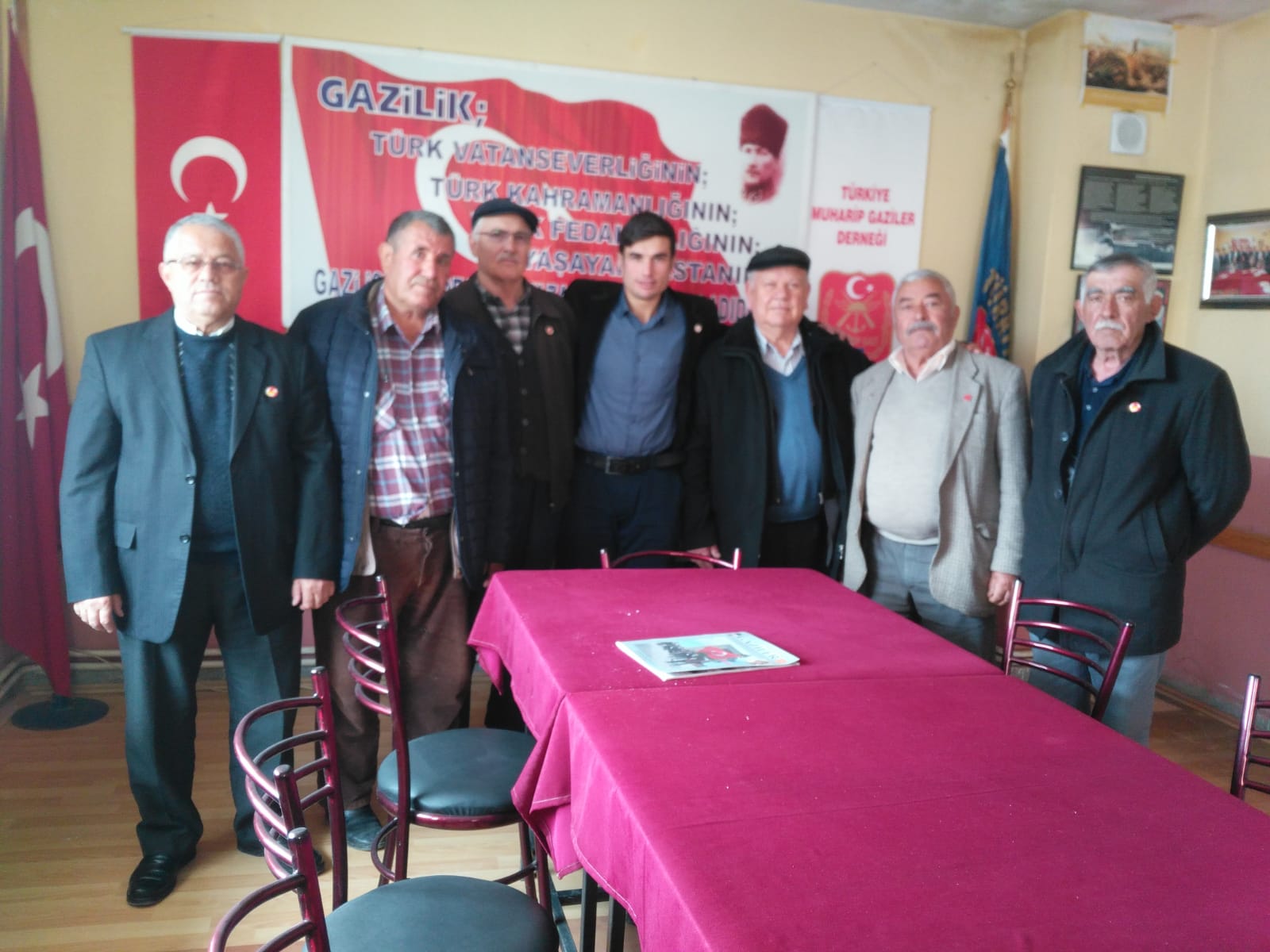 UZFED'ten Türkiye Muharip Gaziler Derneği'nin Çivril şubesine ziyaret