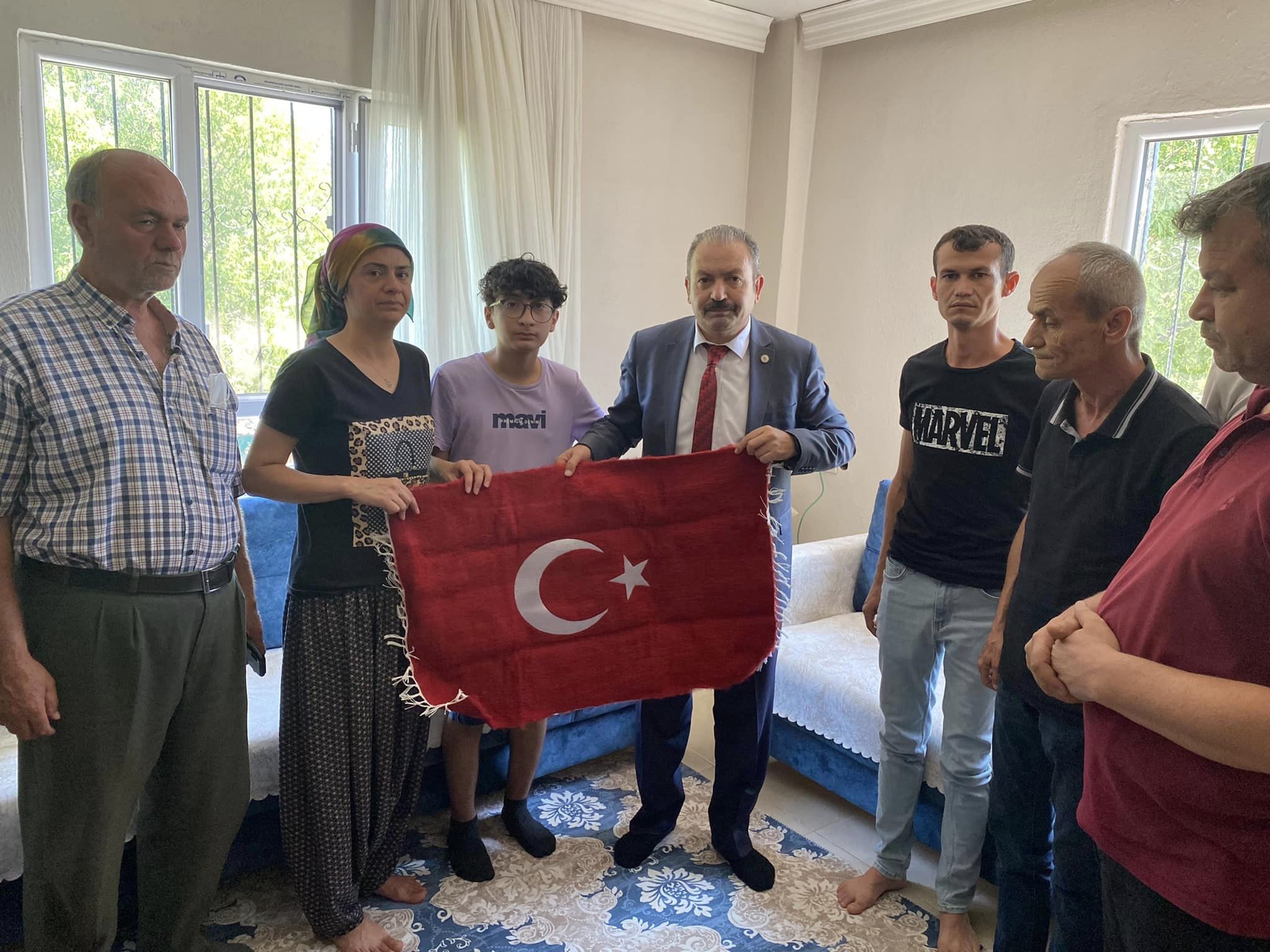 Kanser illetinden kaybettiğimiz Bkm.Uzm.Çvş.Turhan Yıldız’Mersin Gülnardaki Kabrini ziyaret