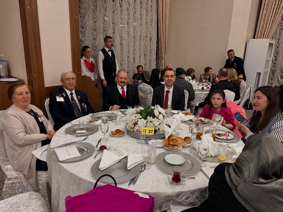 Milli Savunma Bakanlığımızın düzenlediği şehit ailelerimiz Gazilerimiz ve ailelerin katıldığı iftar programı 