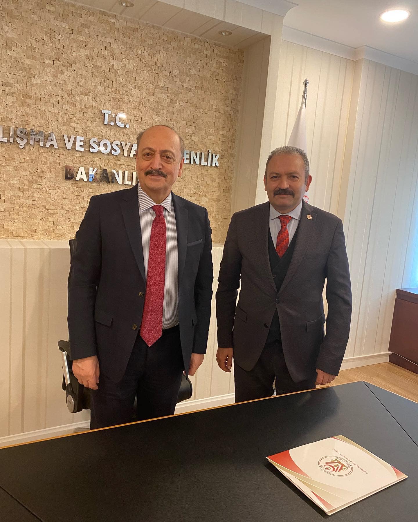 ÇALIŞMA VE SOSYAL GÜVENLIK BAKANI  SAYIN VEDAT BİLGİN İ ZİYARET